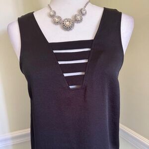 Express Sleeveless Pullover Blouse